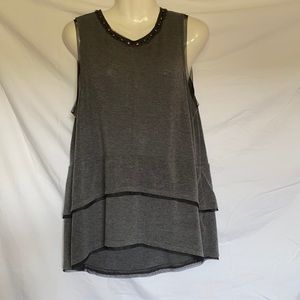 Simply Vera grey with black lace tank.